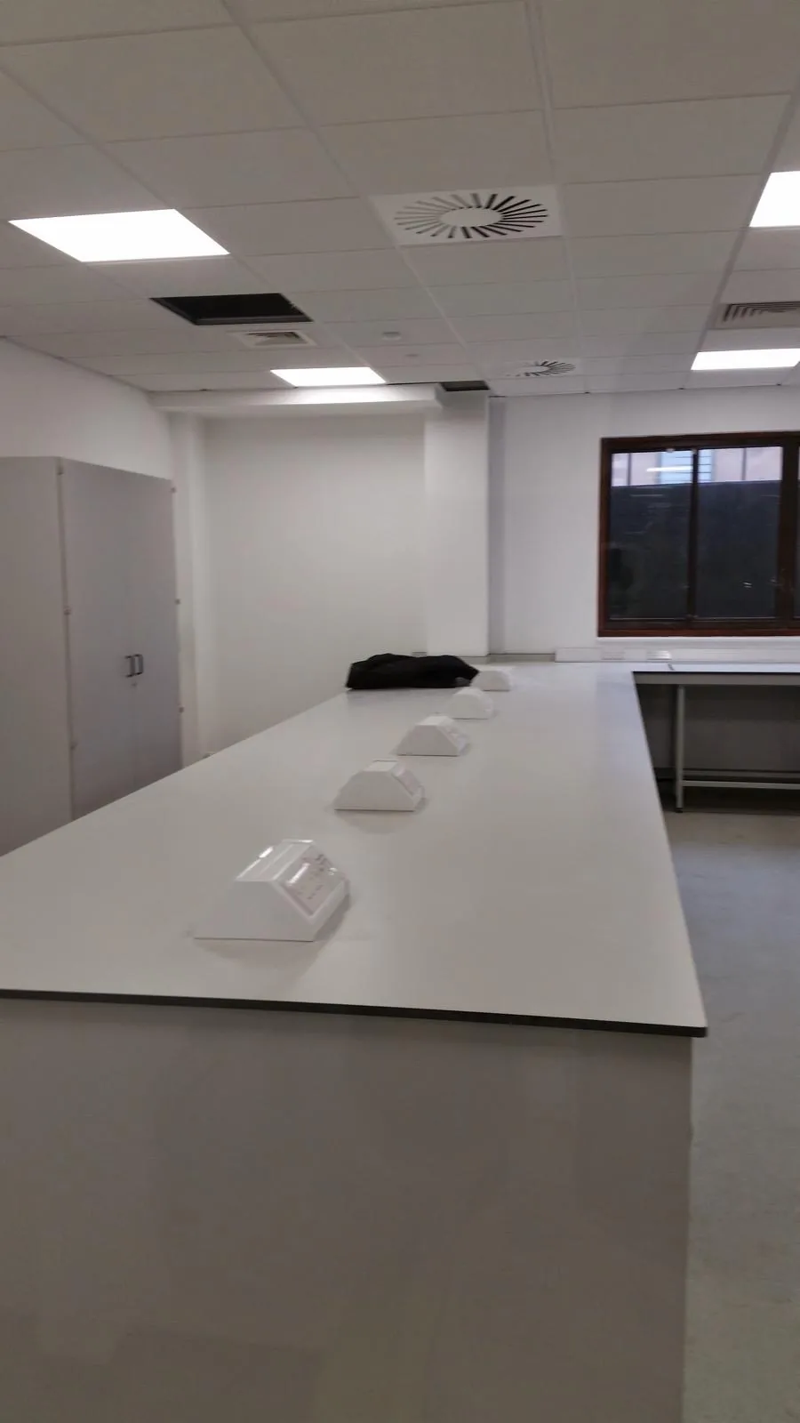 Commercial fitted room